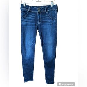 Hudson Jeans “Collin Skinny”